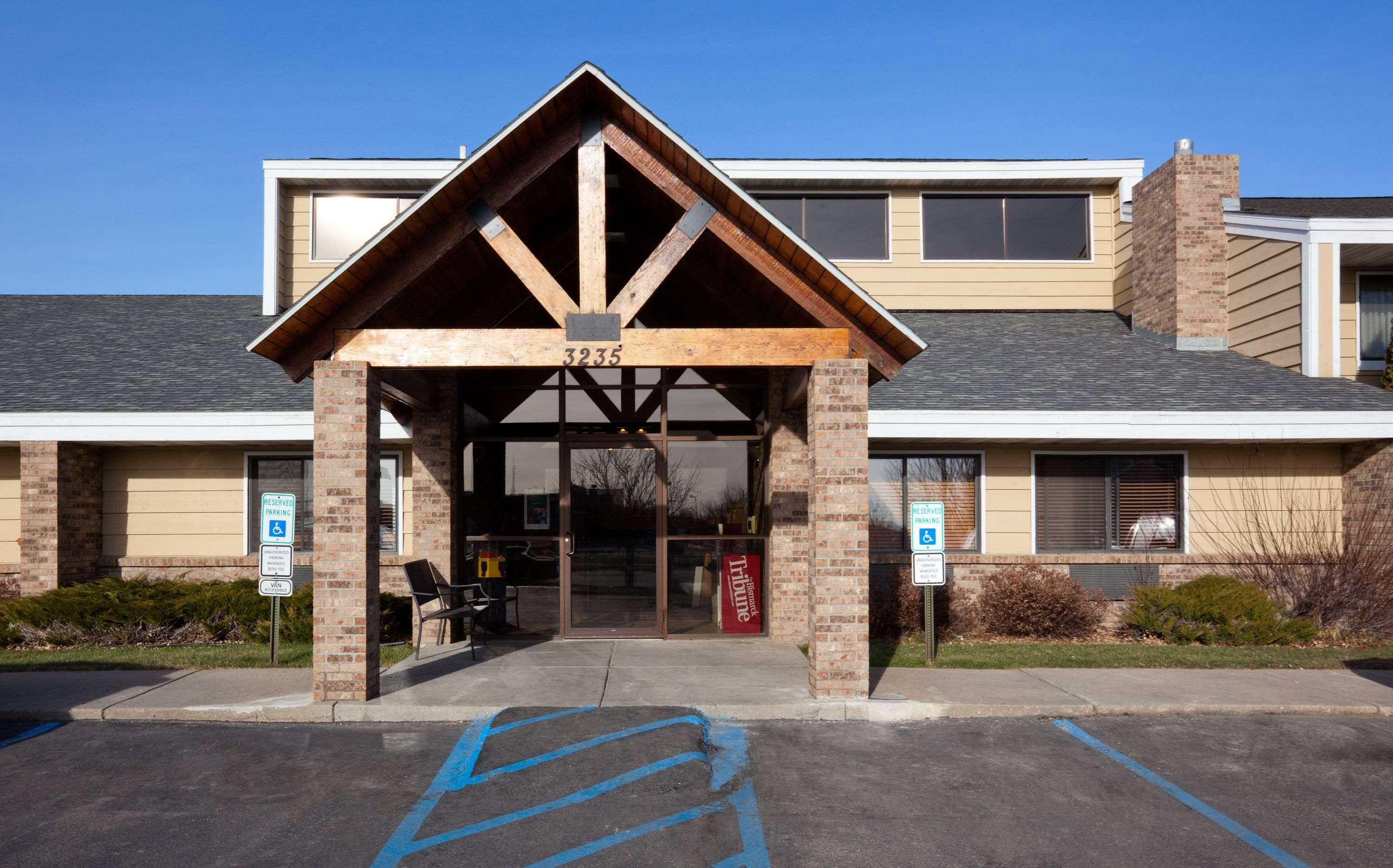 Americinn By Wyndham Bismarck Exterior foto